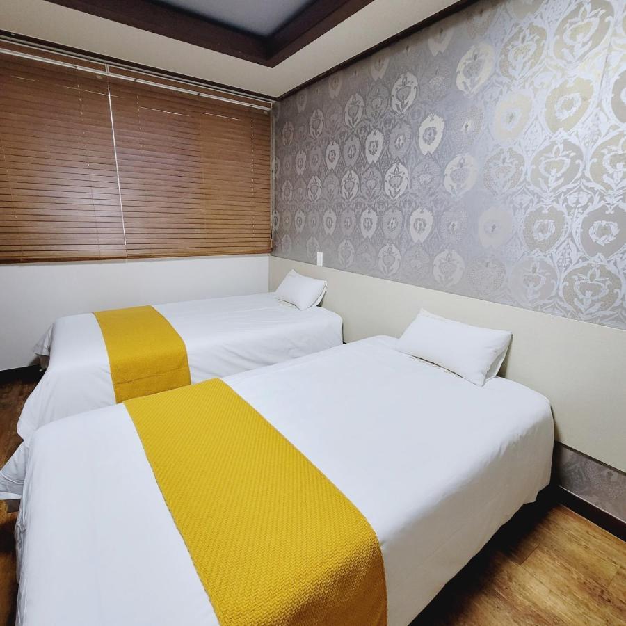 International Hotel Jeju Exterior photo